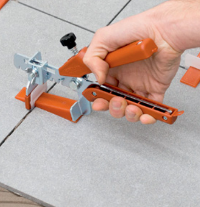 TILE LEVELLING TOOL